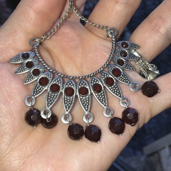 Earrings pierced  - Picture 5 of 8